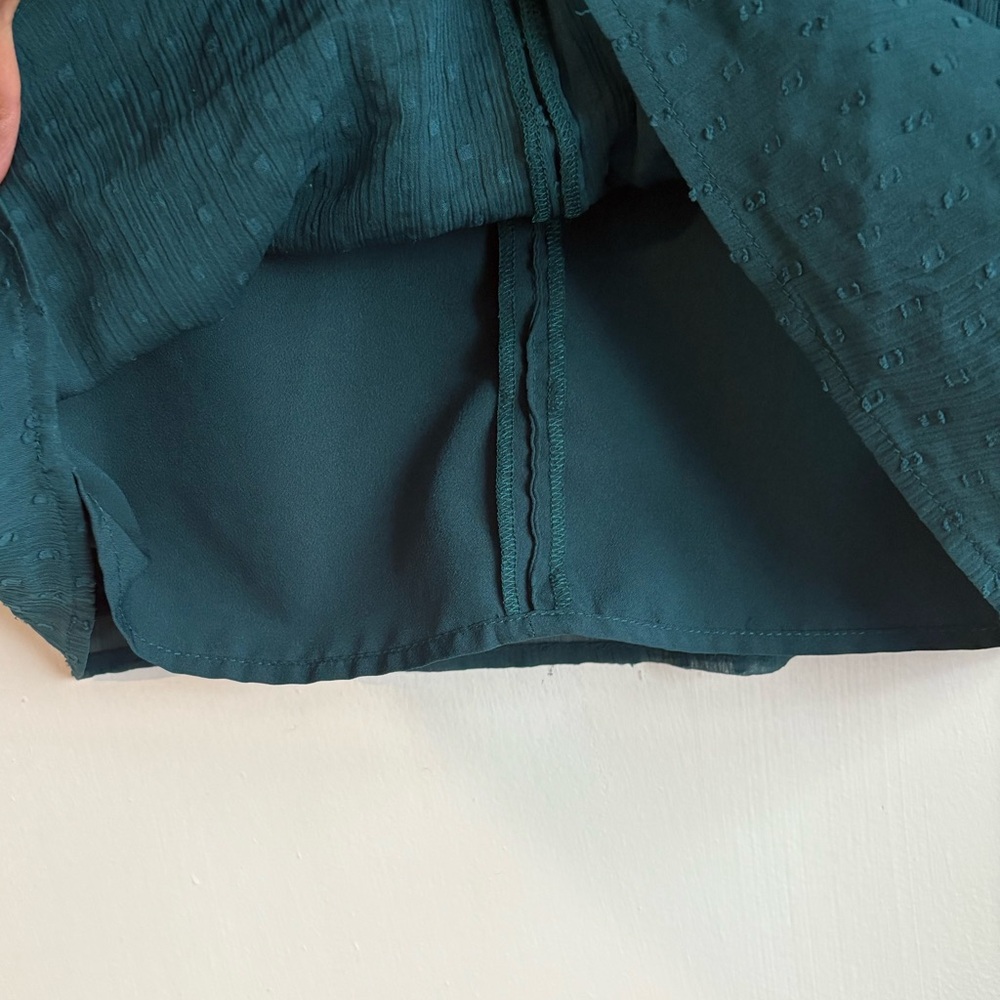 LOFT Teal Ruffle Blouse size small - Picture 7 of 7